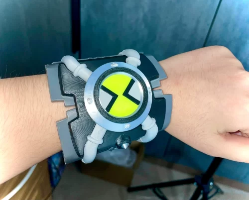 Click to view full screen Ben 10 Ultimatrix V2 (Albedo Ultimate Omnitrix – Prop Version) photo review