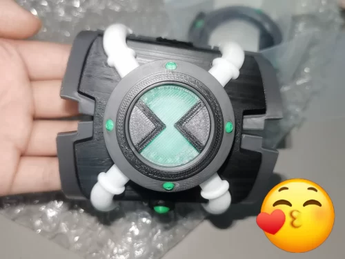 Click to view full screen Ben 10 Ultimatrix V2 (Albedo Ultimate Omnitrix – Prop Version) photo review